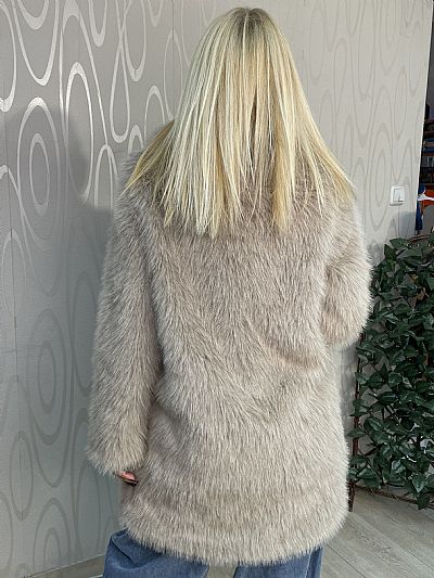 Γυναικεία Μακριά Συνθετική Γούνα σε Μπεζ